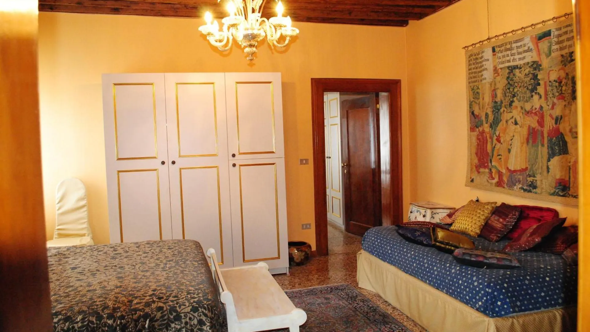 Bed & Breakfast B&B San Firmino Canal View Venedig
