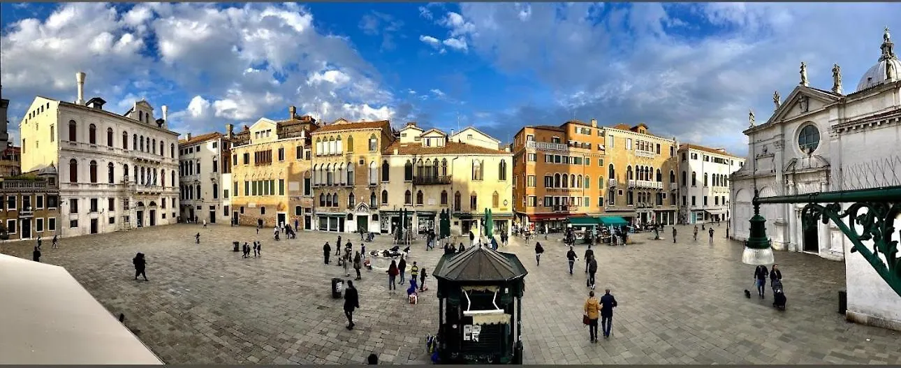 ** Bed & Breakfast B&B San Firmino Canal View Venedig Italien