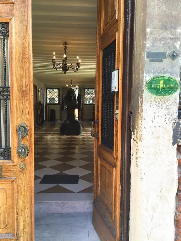 ** Bed & Breakfast B&B San Firmino Canal View Venedig Italien