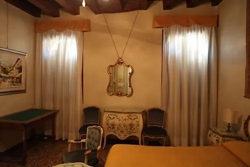 Bed & Breakfast B&B San Firmino Canal View Benátky
