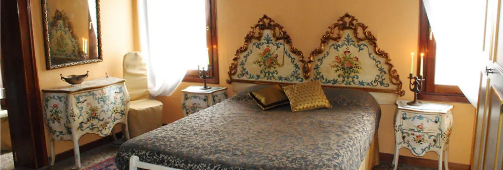 B&B San Firmino Canal View Venice