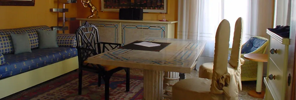 Bed & Breakfast B&B San Firmino Canal View Venedig