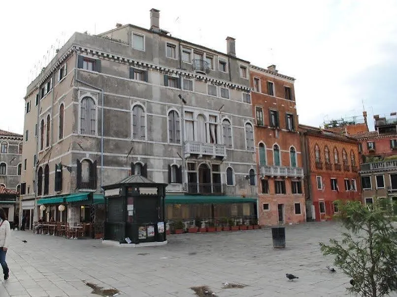 B&B San Firmino Canal View Venedig 2*,