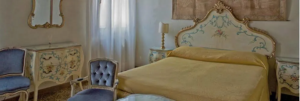 ** Bed & Breakfast B&B San Firmino Canal View Venedig Italien